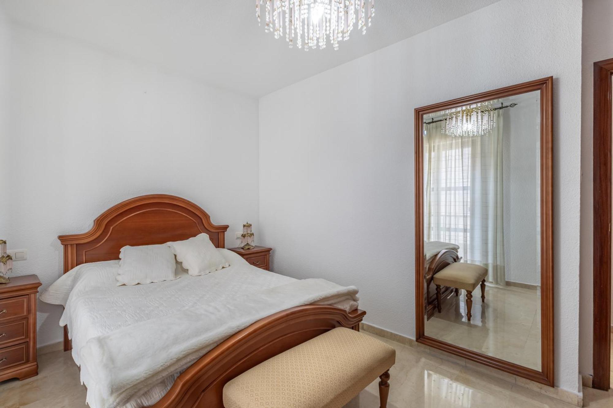 Dreaming Apartment Dona Luisa - Free Parking Granada Luaran gambar